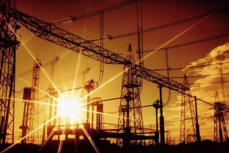 Linha de transmissão elétrica: foco nos leilões devem ser as usinas de Teles Pires e Sinop (Divulgação)