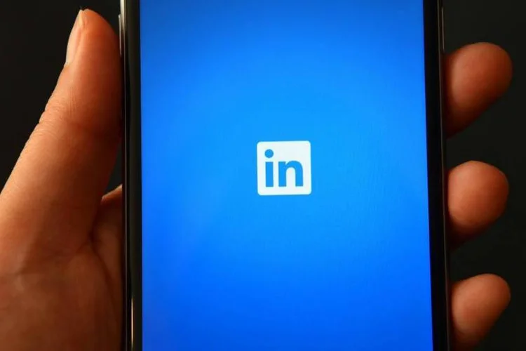 Linkedin (Carl Court/Getty Images)