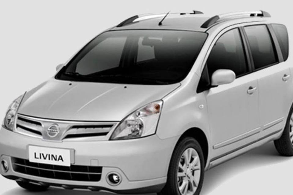 Nissan muda visual da Livina