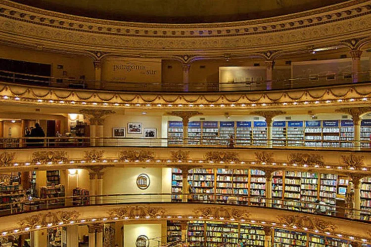 
	El Ateneo, em Buenos Aires: as livrarias n&atilde;o devem morrer
 (Wikimedia Commons)