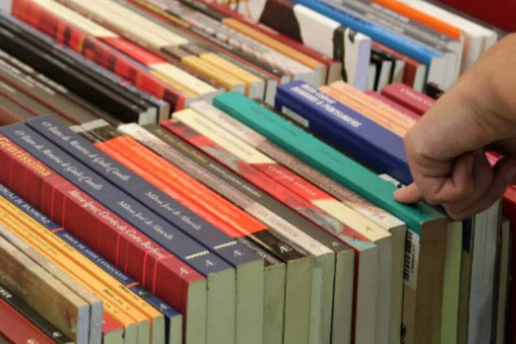 
	O texto da minuta considera a leitura um trabalho intelectual, al&eacute;m de ser uma atividade que contribui para o processo de reinser&ccedil;&atilde;o social dos presos por agregar valores &eacute;ticos-morais &agrave; sua forma&ccedil;&atilde;o
 (Marcos Santos/USP Imagens)