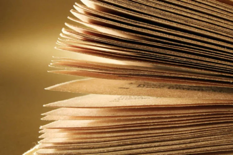 
	Livro:&nbsp;autores denunciaram que lei que tornou obrigat&oacute;rio o ensino da hist&oacute;ria e cultura ind&iacute;genas em col&eacute;gios p&uacute;blicos e privados de todo o pa&iacute;s foi praticamente esquecida
 (Stock.xchng / nkzs)