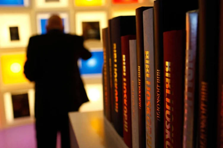 
	Livros: &ldquo;Os 120 dias de Sodoma&rdquo; foi adquirido recentemente por 7 milh&otilde;es de euros (US$ 9,6 milh&otilde;es) por uma empresa chamada Aristophil SAS
 (Ralph Orlowski/Getty Images)