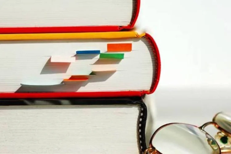 
	Livros:&nbsp;trabalhadores&nbsp;que receberem de suas empresas o vale-cultura poder&atilde;o usar o benef&iacute;cio de R$ 50 mensais para pagar a mensalidade de cursos de artes, dan&ccedil;a, audiovisual, circo, fotografia, m&uacute;sica, teatro e literatura
 (Dreamstime)