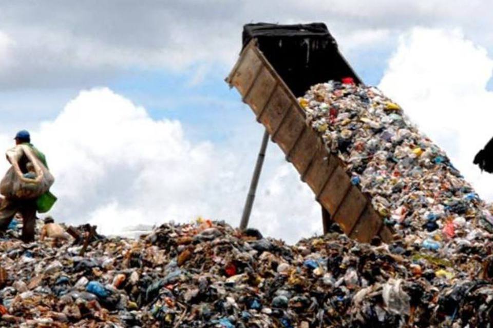 China pretende reciclar 70% dos resíduos até 2015