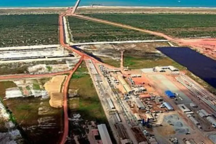 Construção portuária será uma das três maiores do mundo (Divulgação)