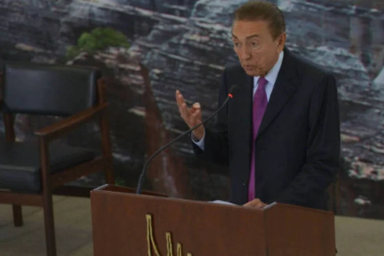 
	O ministro de Minas e Energia, Edison Lob&atilde;o, durante a cerim&ocirc;nia de lan&ccedil;amento do novo marco da minera&ccedil;&atilde;o
 (Wilson Dias/ABr)