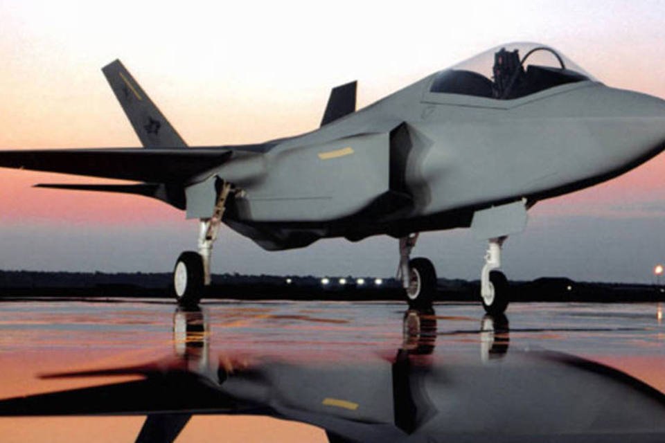 
	Lockheed Martin: fabricante dos ca&ccedil;as de combate F-35, de sat&eacute;lites e navios de guerra, afirmou nesta quinta-feira que o lucro l&iacute;quido de opera&ccedil;&otilde;es continuadas caiu 14,2 por cento no quarto trimestre
 (Getty Images)