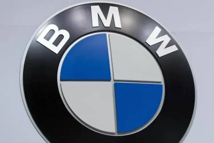Logomarca da BMW: "vamos ver crescimento, mas ele será de um dígito", disse representante (Carlo Allegri/Reuters)