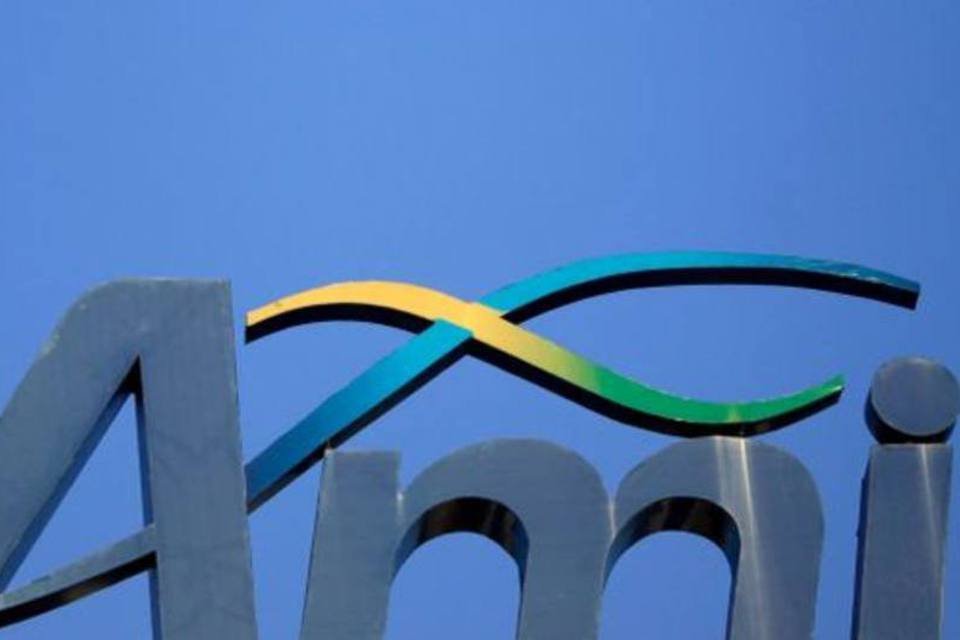 CVM multa ex-advogado da Amil por informação privilegiada