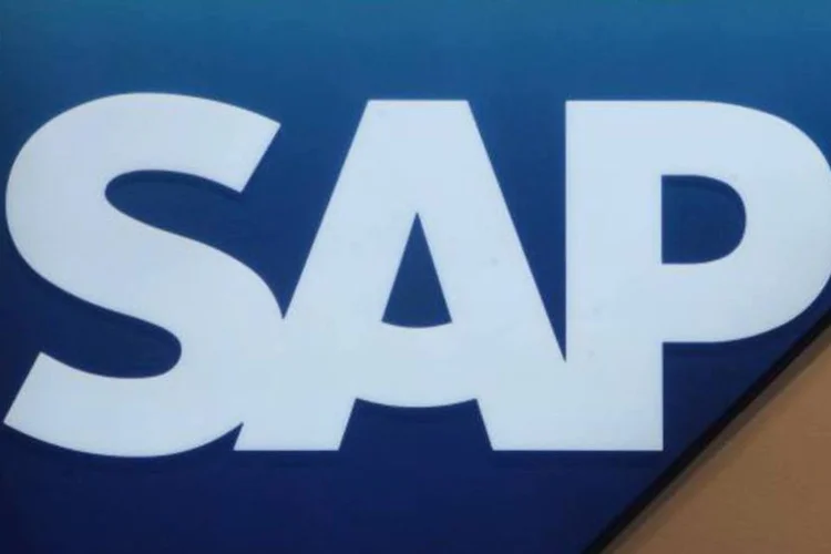 
	Logotipo da empresa alem&atilde; SAP: lucro operacional cresceu mais lentamente que a receita, avan&ccedil;ando 10%, para &euro; 1,96 bilh&atilde;o
 (Fabian Bimmer/Reuters)