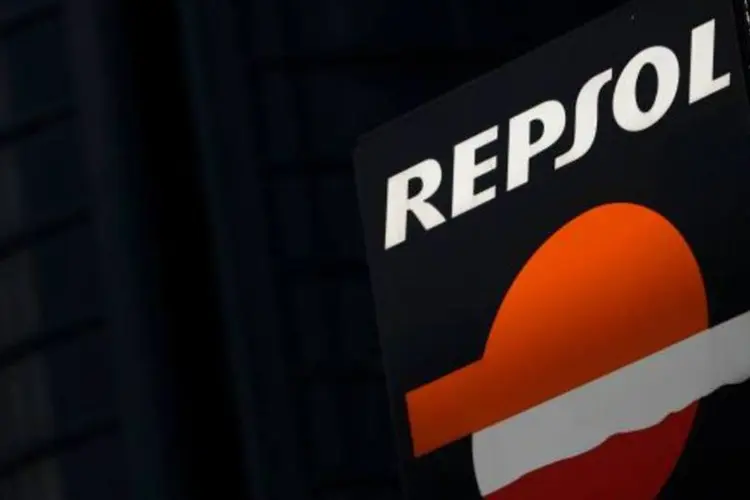 Logotipo da Repsol em Madri, na Espanha (Sergio Perez/Reuters)