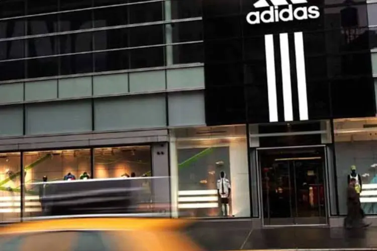 Loja da Adidas: as rivais Puma e Nike também aceitaram o compromisso (Spencer Platt/Getty Images)