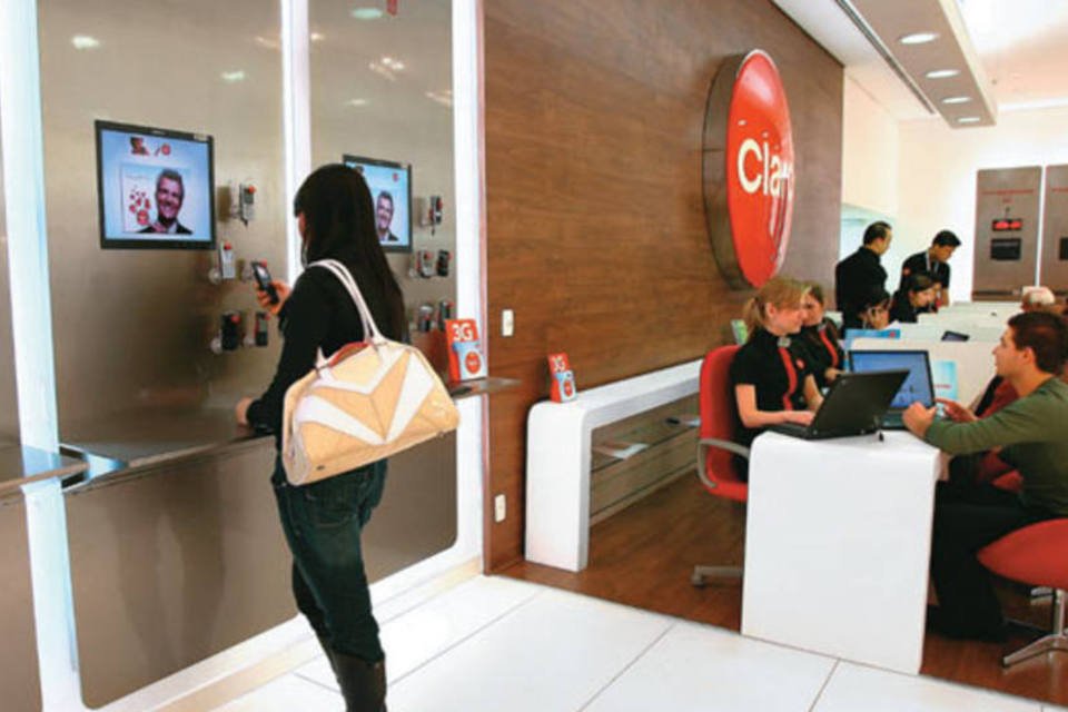 Na Claro, smartphones representaram 50% das vendas de outubro