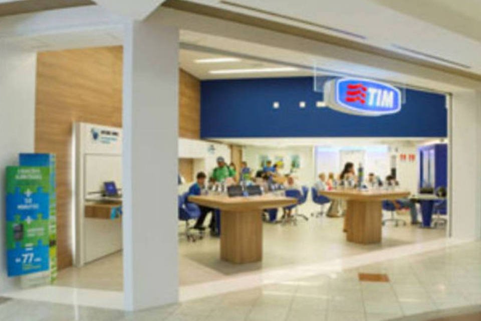 TIM planeja cartão pré-pago para transferências financeiras