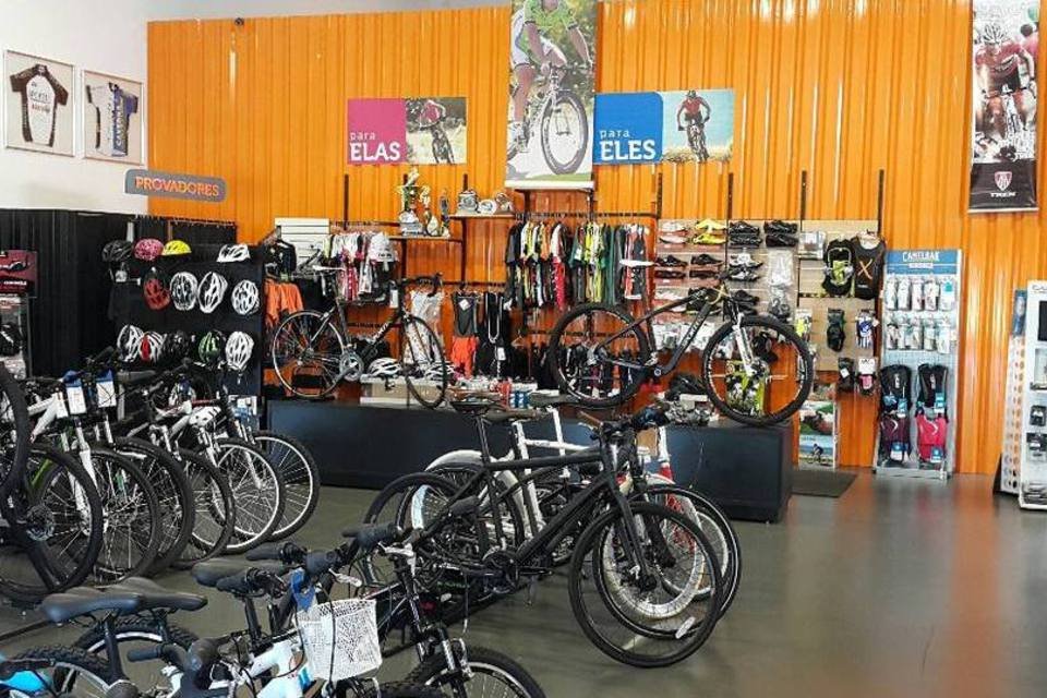 Loja para ciclistas custa a partir de 245 mil reais