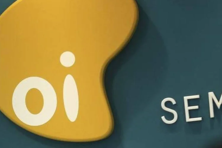 
	Logo da Oi: a Pharol apenas tem como ativos a participa&ccedil;&atilde;o na Oi e os 897 milh&otilde;es de euros de d&iacute;vida emitida pela falida Rioforte do GES
 (Nacho Doce/Reuters)