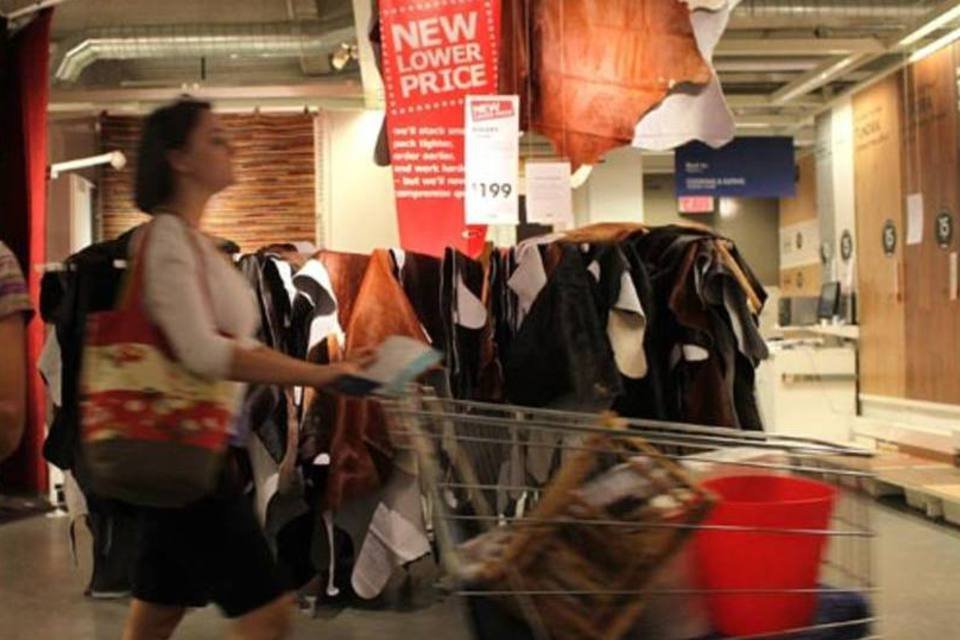 Confiança do consumidor sobe em outubro nos EUA