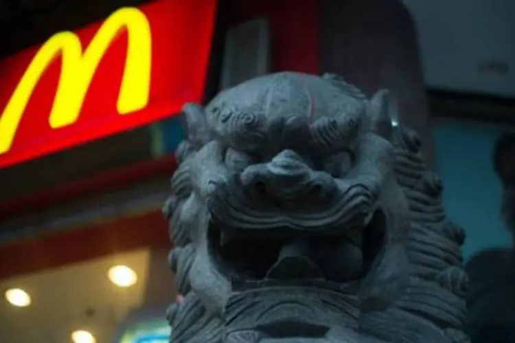 Loja da rede McDonald's em Xangai: situação também terá impacto em lucro trimestral (Johannes Eisele/AFP)