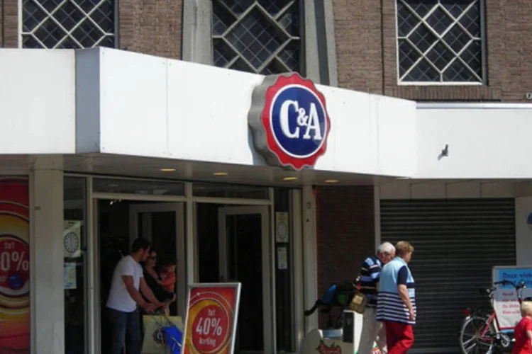 C&A opera centenas de lojas na Europa, América Latina e Ásia (Wikimedia Commons/Wikimedia Commons)