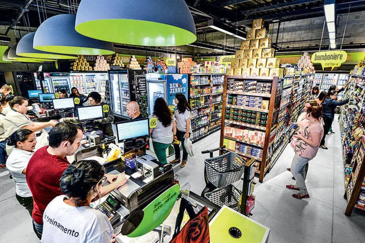 Loja Pão de Açucar: a rede se prepara para rastrear clientes nas lojas (Germano Luders/Exame)