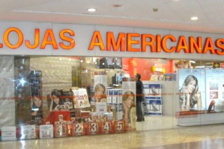 A ação da B2W chegou a cair até 3,9%, para R$ 21,22, a queda mais forte desde 28 de março (Wikimedia Commons)
