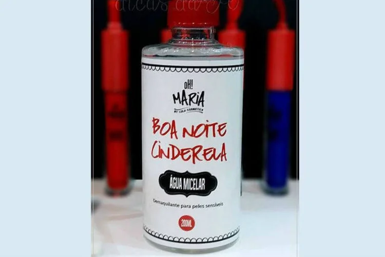 Produto da Lola Cosmetics: críticas ao nome "Boa Noite Cinderela" (Reprodução)