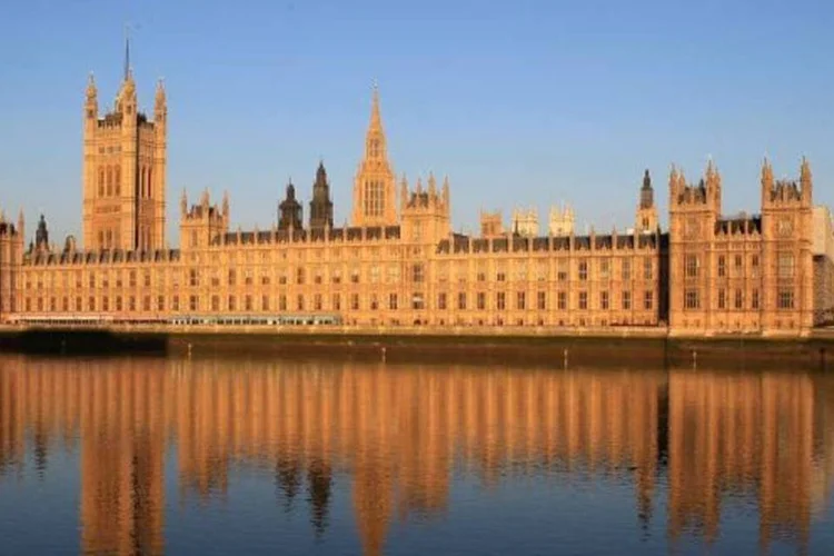 Déficit total britânico foi o menor saldo negativo desde fevereiro de 2010 (Getty Images)