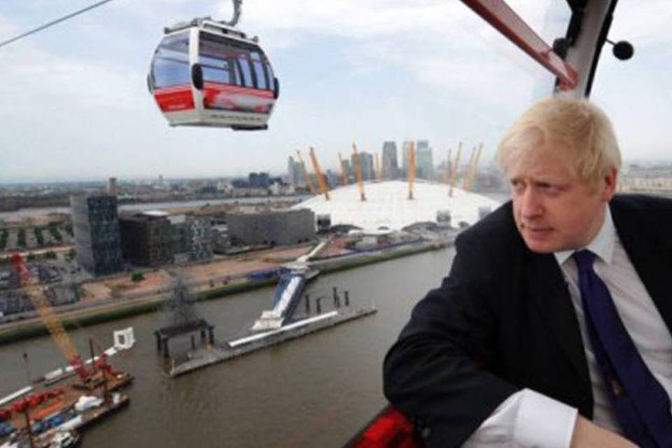 Londres inaugura teleférico a um mês das Olimpíadas