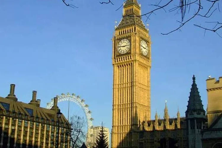 O Banco da Inglaterra e o Ministério das Finanças esperam que a recuperação da economia britânica este ano seja guiada pelo crescimento das exportações (Creative Commons)