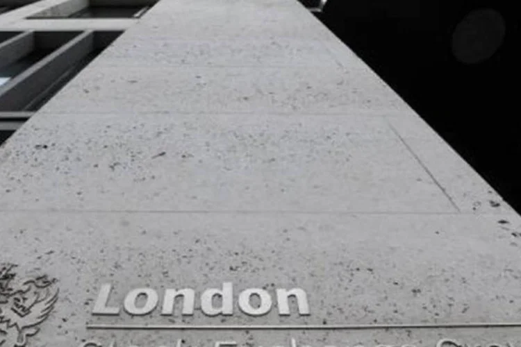 
	Bolsa de Londres: &iacute;ndice FTSEurofirst 300 subiu 0,22 por cento, para 1.380 pontos
 (Facundo Arrizabalaga/AFP)