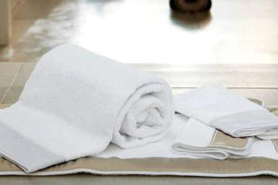 Trousseau realiza liquidação beneficente
