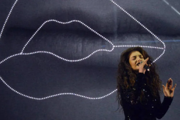
	Lorde canta durante o Brit Awards, em Londres: quem for at&eacute; o Lollapalooza deve encontrar um cen&aacute;rio cujo foco &eacute; (realmente) a&nbsp;m&uacute;sica
 (REUTERS/Toby Melville)