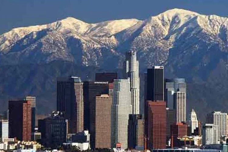 
	Los Angeles: o porta-voz da pol&iacute;cia de Santa Monica Richard Lewis disse que n&atilde;o havia mais informa&ccedil;&otilde;es imediatamente dispon&iacute;veis sobre o tiroteio
 (Wikimedia Commons)