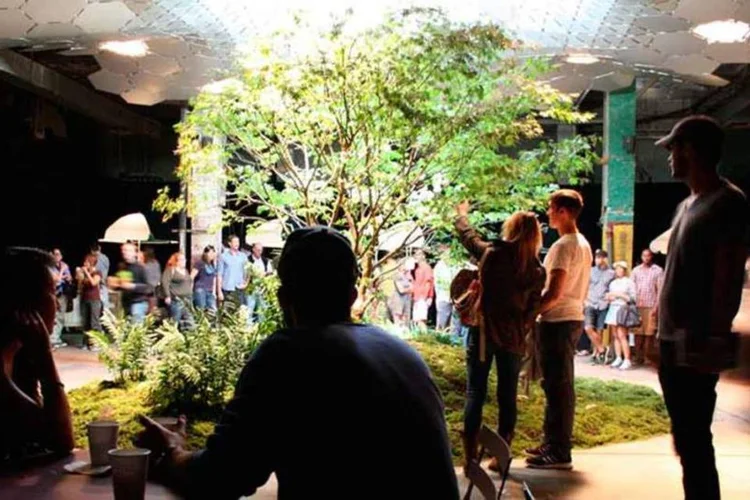 
	Projeto piloto: aberto em 2015, o Lowline Lab reproduz as condi&ccedil;&otilde;es ambientais de um parque debaixo da terra.
 (TheLowline.org)