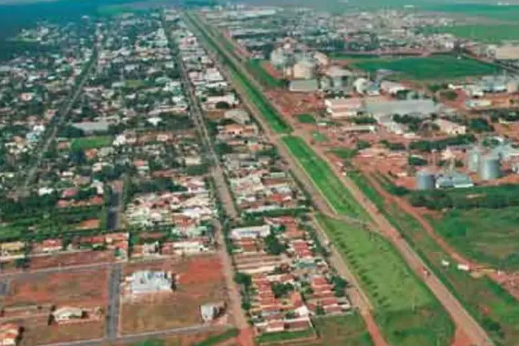 LUCAS DO RIO VERDE: ESFORÇO PARA GARANTIR A BOA IMAGEM DA SOJA BRASILEIRA NO EXTERIOR (.)