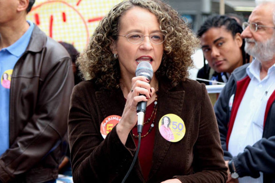 Luciana Genro grava programas para campanha presidencial