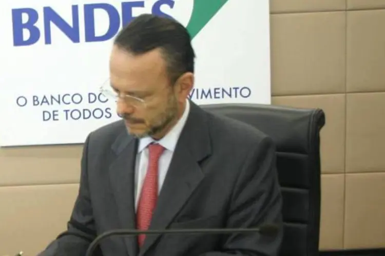 Luciano Coutinho, do BNDES: cupom ao investidor foi de 2,75% ao ano (Divulgação)