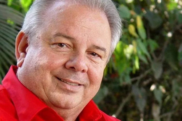Luciano do Valle: através de Luciano, o Brasil passou a acompanhar a evolução de outras atividades esportivas como o vôlei, o basquete, o futebol feminino e o boxe (Reprodução/Globo)