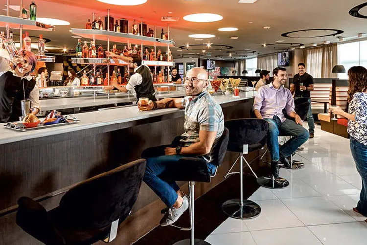 
	Diageo: o bar fica no escrit&oacute;rio da empresa em S&atilde;o Paulo
 (Omar Paixão / VOCÊ RH/VOCÊ RH)