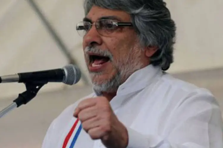 O ex-presidente paraguaio, Fernando Lugo, discursa em Assunção (Norberto Duarte/AFP)