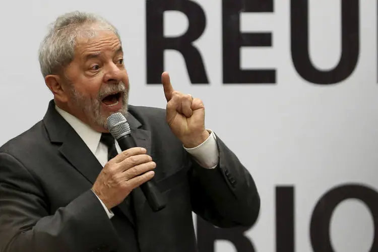 
	Luis In&aacute;cio Lula da Silva: &quot;impeachment consagrado apenas por conta de maioria pol&iacute;tica eventual, sem levar em conta a inexist&ecirc;ncia de crime de responsabilidade, &eacute; crime&quot;, disse petista
 (Adriano Machado/ Reuters)