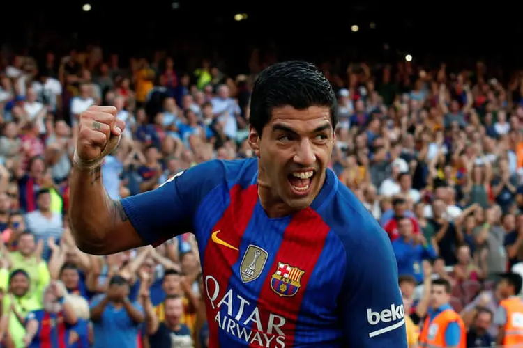 Luis Suárez: Jogador fez três gols na estreia (Albert Gea/Reuters)