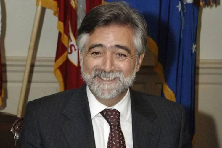 LuÍs Amado, ministro de Exteriores de Portugal: reunião com o governo de Kadafi (Helene C. StikkelWikimedia Commons)