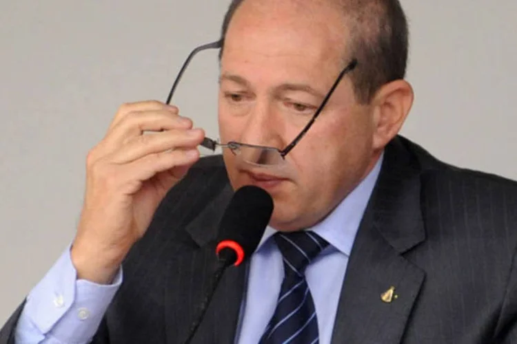Luiz Antônio Pagot, diretor afastado do Dnit: "há falta de funcionários, de computadores" (Wilson Dias/ABr)