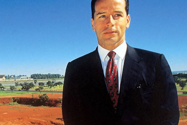 
	Luiz Estev&atilde;o, ex-senador: ele foi condenado em 2006 a 31 anos de pris&atilde;o por diversos crimes, como corrup&ccedil;&atilde;o ativa e peculato
 (Nelio Rodrigues/Tudo)