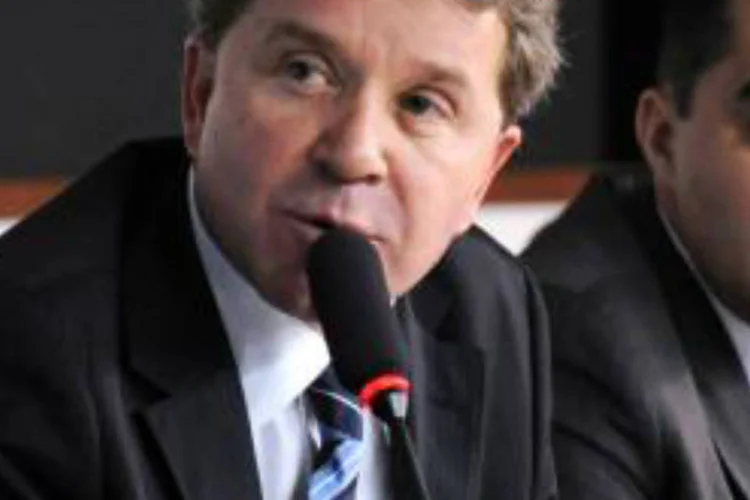 
	Luiz Fernando Faria (PP): Youssef declarou que, ao cobrar comiss&atilde;o da Fidens Engenharia, soube que a empresa havia sido contratada por &quot;uma inger&ecirc;ncia pessoal&quot; de Faria
 (Divulgação)