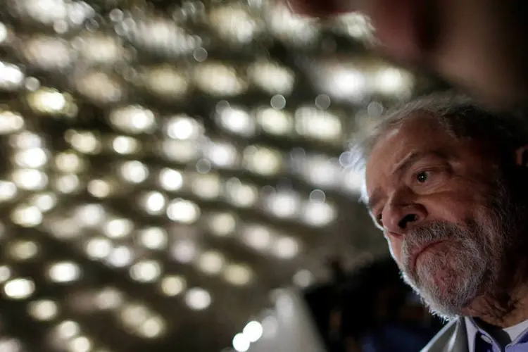 Ex-presidente Luiz Inácio Lula da Silva durante interrogatório de Dilma Rousseff no Senado - 29/08 (Reuters)