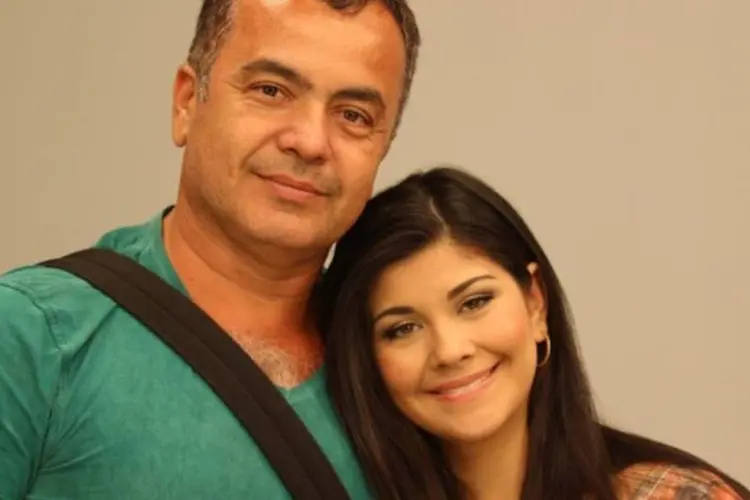Gerardo Rabello e Luiza: pai e filha capitalizaram fama nascida nas redes sociais (Andreia Arcela/Divulgação)