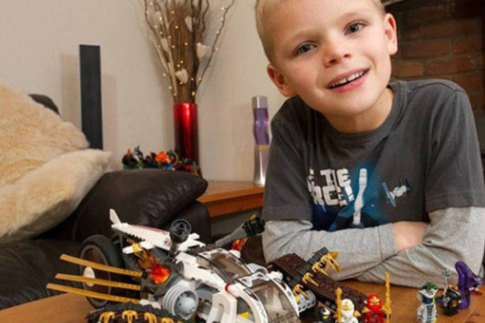 LEGO repõe brinquedo perdido após carta de fã de 7 anos
